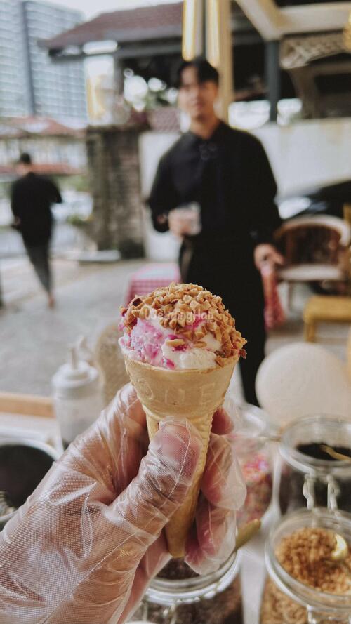Melting Moments Ice Cream Booth