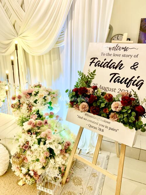 Pakej pelamin dan dekorasi