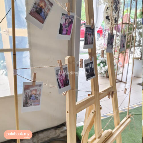 Polaroid Guestbook