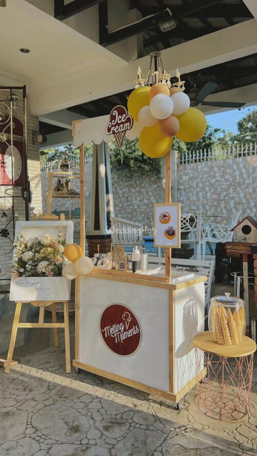 Melting Moments Ice Cream Booth