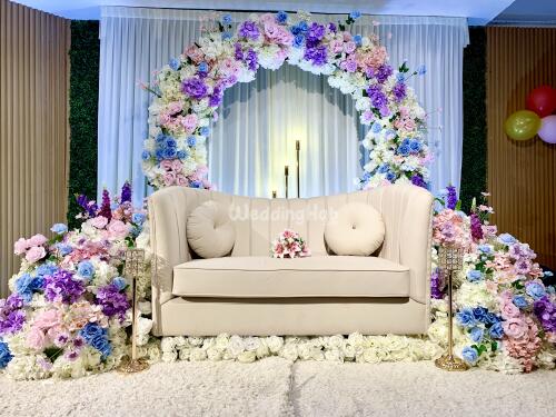 Pakej pelamin dan dekorasi