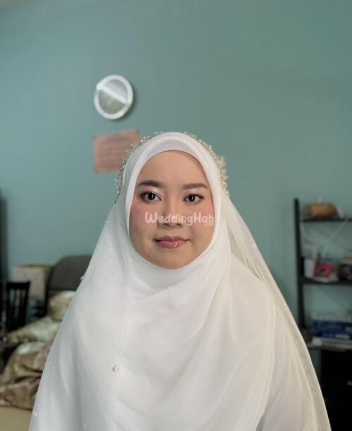 Makeup service